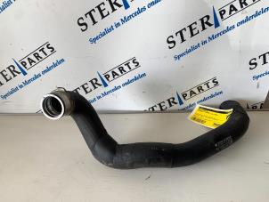 Used Radiator hose Mercedes E (W211) 2.7 E-270 CDI 20V Price € 12,50 Margin scheme offered by Sterparts Mercedes specialist