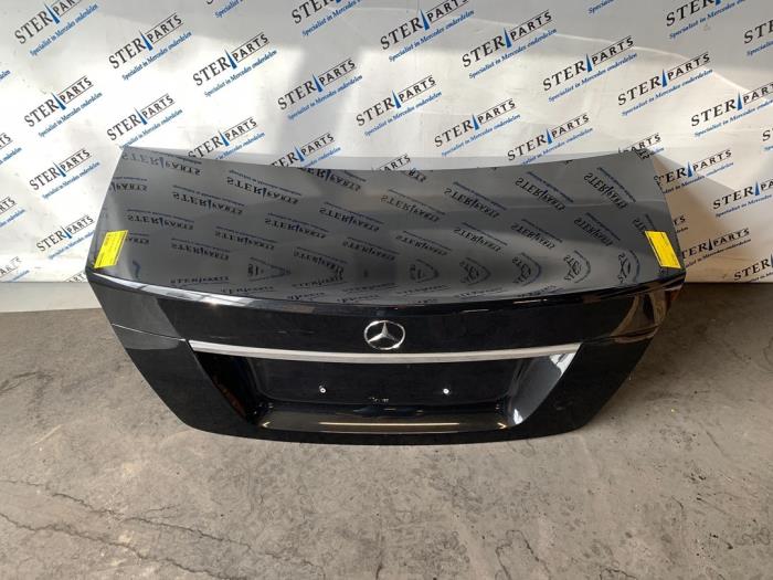 Boot lid from a Mercedes-Benz C (W204) 2.2 C-200 CDI 16V Eco 2008