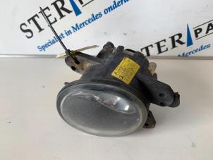 Used Fog light, front right Mercedes C (W204) 2.2 C-200 CDI 16V Eco Price € 20,00 Margin scheme offered by Sterparts Mercedes specialist
