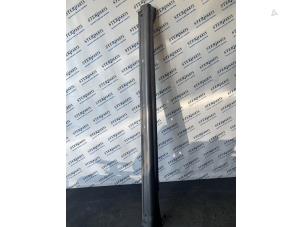 Begagnade Sidokjol, vänster Mercedes B (W245) 2.0 B-200 CDI 16V Pris € 40,00 Marginaltabell erbjuds av Sterparts Mercedes specialist