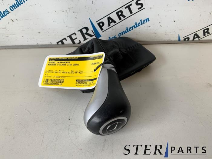 Begagnade Växelspaksskydd Mercedes C Estate (S204) 3.0 C-320 CDI V6 24V Pris € 45,00 Marginaltabell erbjuds av Sterparts Mercedes specialist