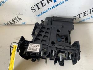 Used Fuse box Mercedes C Estate (S204) 3.0 C-320 CDI V6 24V Price € 69,50 Margin scheme offered by Sterparts Mercedes specialist
