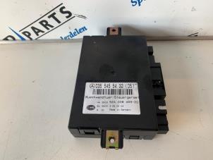 Used Module tailgate motor Mercedes E Combi (S211) 3.2 E-320 CDI 24V Price € 50,00 Margin scheme offered by Sterparts Mercedes specialist