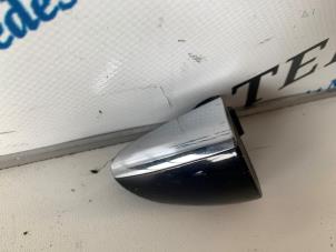 Used Front door handle 4-door, right Mercedes E Combi (S211) 3.2 E-320 CDI 24V Price € 9,95 Margin scheme offered by Sterparts Mercedes specialist