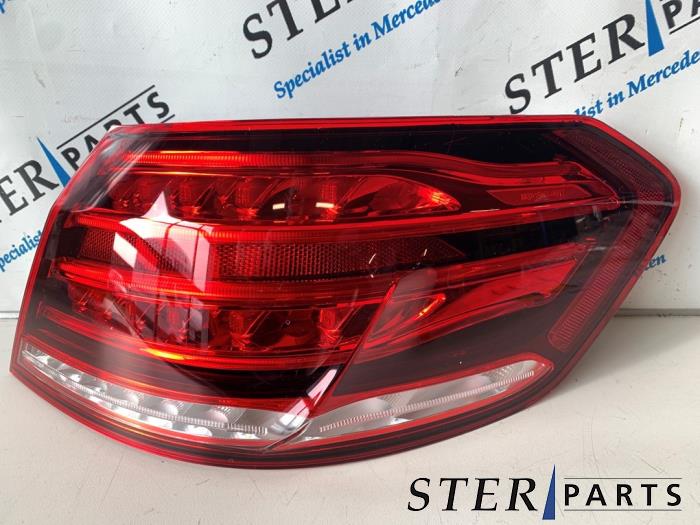 14714221-4992-4a49-8408-  