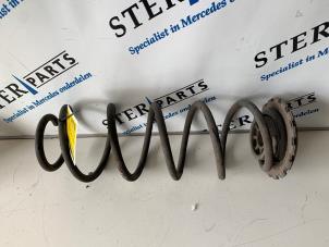Begagnade Bakre spolfjäder Mercedes B (W245) 2.0 B-200 16V Turbo Pris € 19,95 Marginaltabell erbjuds av Sterparts Mercedes specialist