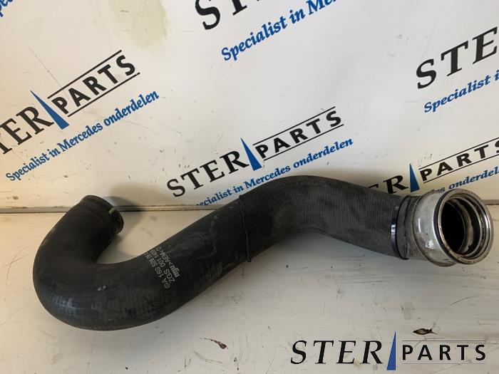 Gebrauchte Intercooler Schlauch Mercedes B (W245) 2.0 B-200 16V Turbo Preis € 14,95 Margenregelung angeboten von Sterparts Mercedes specialist