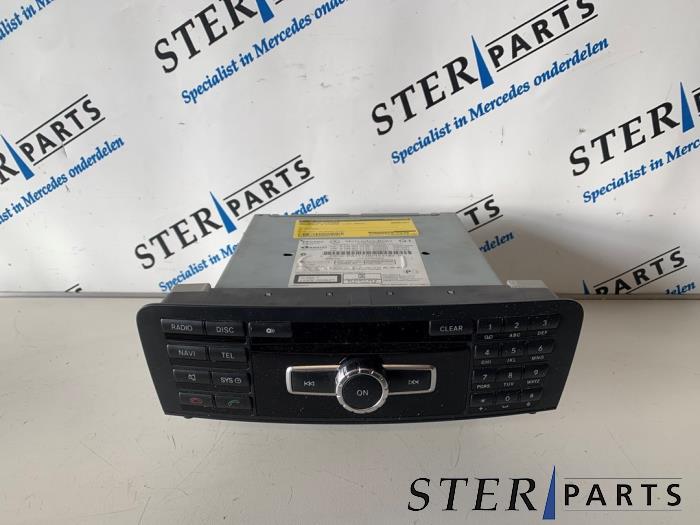 Używane System nawigacji Mercedes B (W246/W242) 1.6 B-180 BlueEFFICIENCY Turbo 16V Cena € 149,50 Procedura marży oferowane przez Sterparts Mercedes specialist
