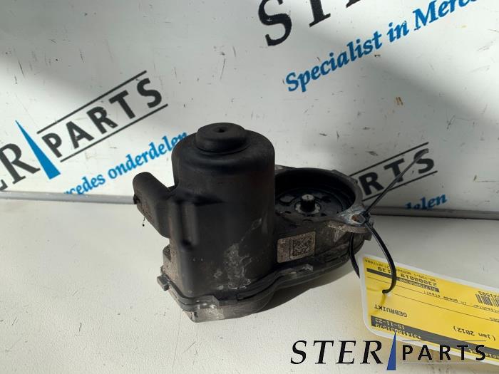 Używane Modul hamulca postojowego Mercedes B (W246/W242) 1.6 B-180 BlueEFFICIENCY Turbo 16V Cena € 45,00 Procedura marży oferowane przez Sterparts Mercedes specialist