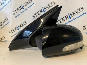 Used Wing mirror, left Mercedes R (W251) 3.0 320 CDI 24V 4-Matic Price € 125,00 Margin scheme offered by Sterparts Mercedes specialist