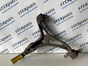 Used Front lower wishbone, left Mercedes R (W251) 3.0 320 CDI 24V 4-Matic Price € 99,50 Margin scheme offered by Sterparts Mercedes specialist
