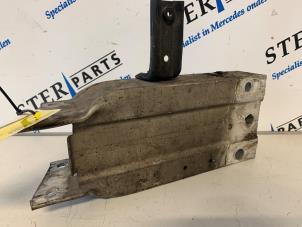 Used Front bumper bracket, right Mercedes E Estate (S212) E-220 CDI 16V BlueEfficiency Price € 39,50 Margin scheme offered by Sterparts Mercedes specialist