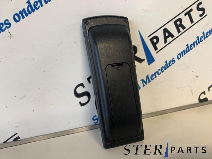 Navigation remote control Mercedes S 3.2 S-320 CDI 24V 