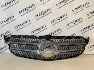 Used Grille Mercedes C (W205) C-200 2.0 CGI 16V Price € 114,35 Inclusive VAT offered by Sterparts Mercedes specialist