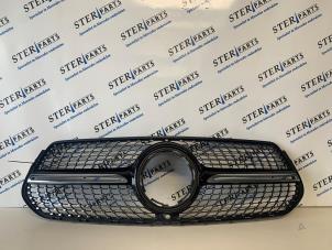 Used Grille Mercedes GLE (V167) 350 e 2.0 16V 4-Matic Price € 174,50 Margin scheme offered by Sterparts Mercedes specialist