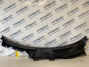 Używane Parawan Mercedes SLK (R171) 3.5 350 V6 24V Cena € 29,95 Procedura marży oferowane przez Sterparts Mercedes specialist