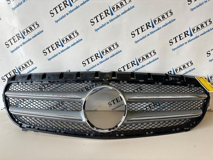 Grilles with part number 2468880460 stock | ProxyParts.com