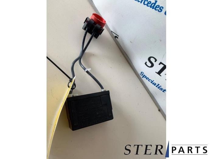 Voltage converter module