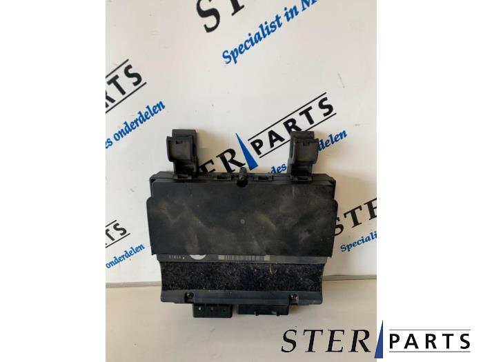 Begagnade Sätesdator Mercedes SL (R230) 5.0 SL-500 V8 24V Pris € 150,00 Marginaltabell erbjuds av Sterparts Mercedes specialist