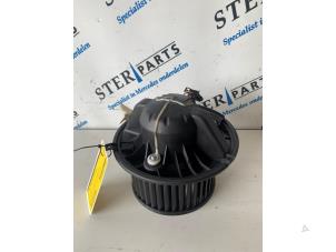 Used Heating and ventilation fan motor Mercedes B (W245,242) 2.0 B-200 16V Turbo Price € 74,50 Margin scheme offered by Sterparts Mercedes specialist
