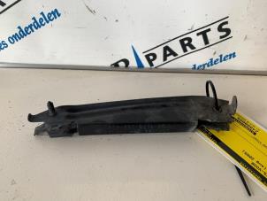 Used Front bumper bracket, right Mercedes B (W245,242) 2.0 B-200 16V Turbo Price € 4,95 Margin scheme offered by Sterparts Mercedes specialist