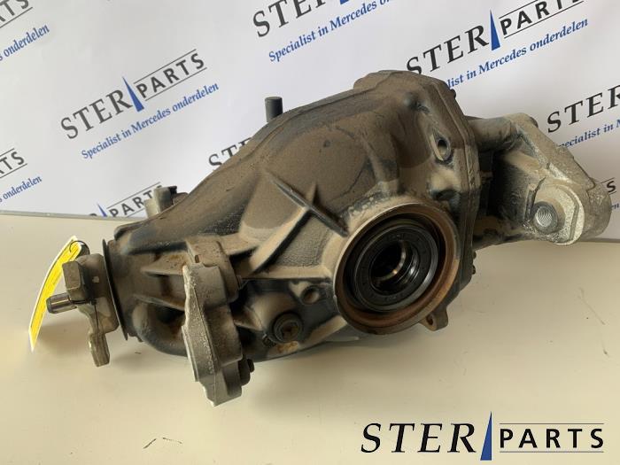 Gebrauchte Differential hinten Mercedes S (222.0/222.1) 3.0 S-400 24V 4-Matic Preis € 249,50 Margenregelung angeboten von Sterparts Mercedes specialist