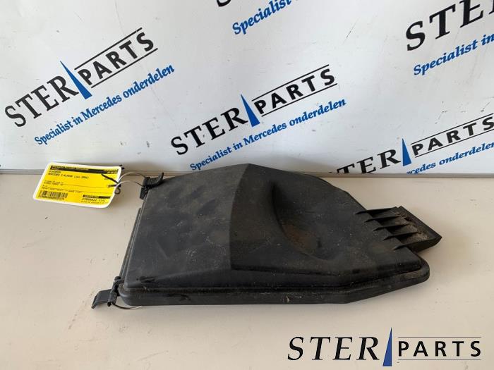 Gebrauchte Sonstige Mercedes C (W203) 2.7 C-270 CDI 20V Preis € 9,50 Margenregelung angeboten von Sterparts Mercedes specialist