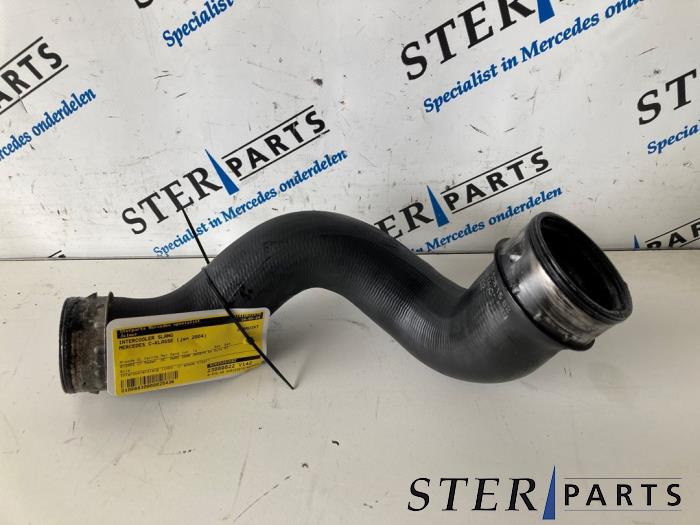 Gebrauchte Intercooler Schlauch Mercedes C (W203) 2.7 C-270 CDI 20V Preis € 24,95 Margenregelung angeboten von Sterparts Mercedes specialist