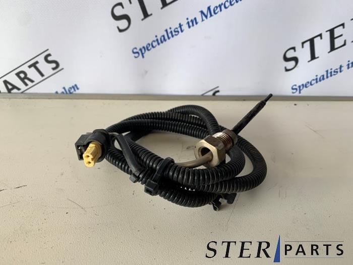 Usagé Sensor température d’échappement Mercedes B (W246/W242) 1.8 B-180 CDI BlueEFFICIENCY 16V Prix € 34,95 Règlement à la marge proposé par Sterparts Mercedes specialist