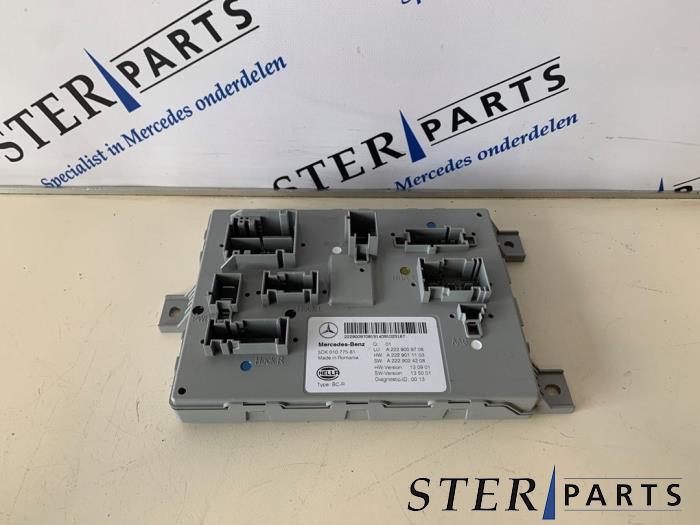 Usagé Module (divers) Mercedes C (W205) C-200 2.0 CGI 16V Prix € 49,50 Règlement à la marge proposé par Sterparts Mercedes specialist