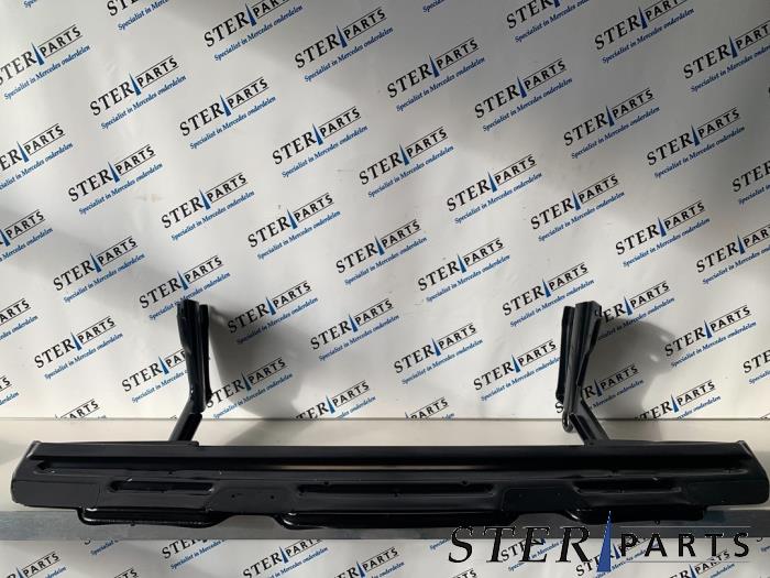 Nowe Stopien tylny Mercedes Sprinter 3,5t (906.73) 309 CDI 16V Cena € 241,88 Z VAT oferowane przez Sterparts Mercedes specialist