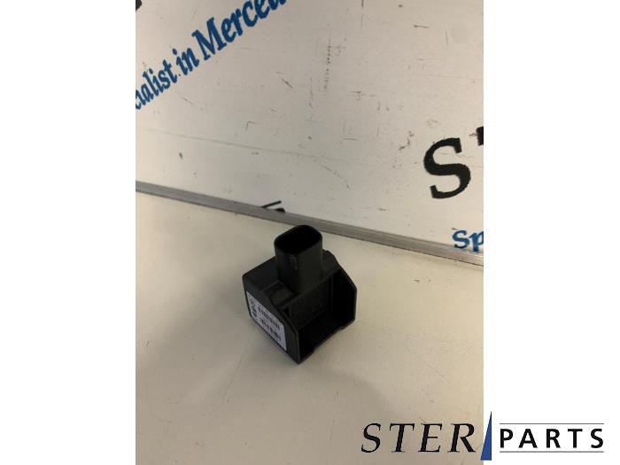 Begagnade Esp Duo-sensor Mercedes SLK (R170) 2.0 200 K 16V Pris € 75,00 Marginaltabell erbjuds av Sterparts Mercedes specialist