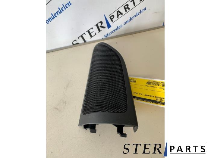 Usagé Tweeter Mercedes B (W246/W242) 1.8 B-180 CDI BlueEFFICIENCY 16V Prix € 14,95 Règlement à la marge proposé par Sterparts Mercedes specialist