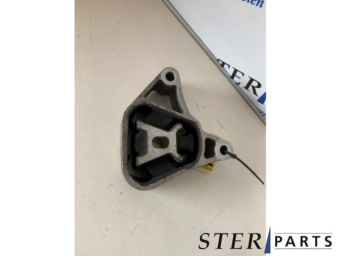 Gebrauchte Motorlager Mercedes B (W246/W242) 1.8 B-180 CDI BlueEFFICIENCY 16V Preis € 24,95 Margenregelung angeboten von Sterparts Mercedes specialist