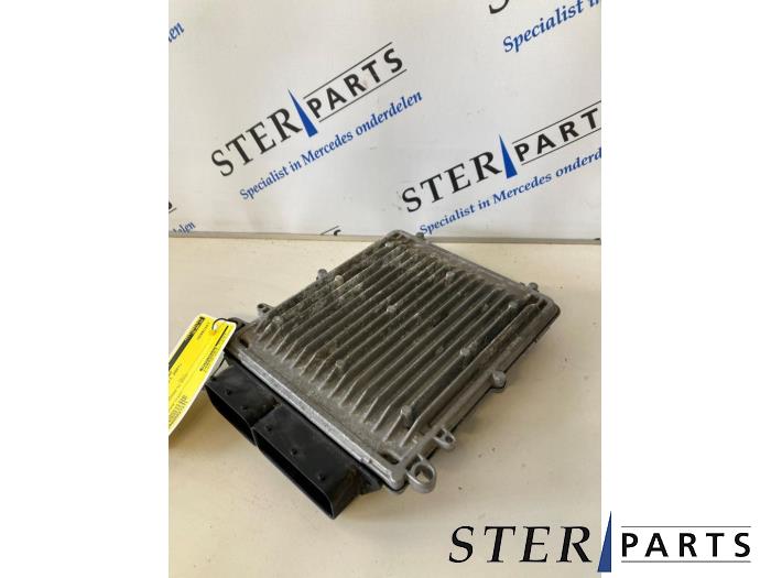 Used Engine management computer Mercedes S (W221) 4.0 S-420 CDI V8 32V Price € 199,50 Margin scheme offered by Sterparts Mercedes specialist
