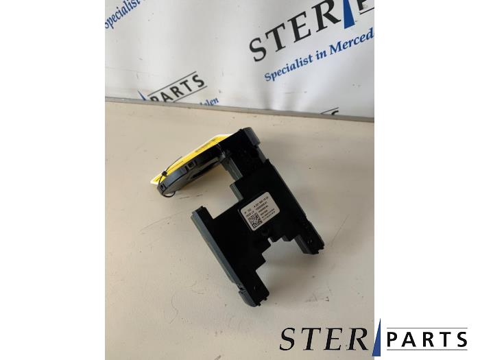 Begagnade Styrvinkelsensor Mercedes S (W221) 3.0 S-350 BlueTec 24V Pris € 174,50 Marginaltabell erbjuds av Sterparts Mercedes specialist