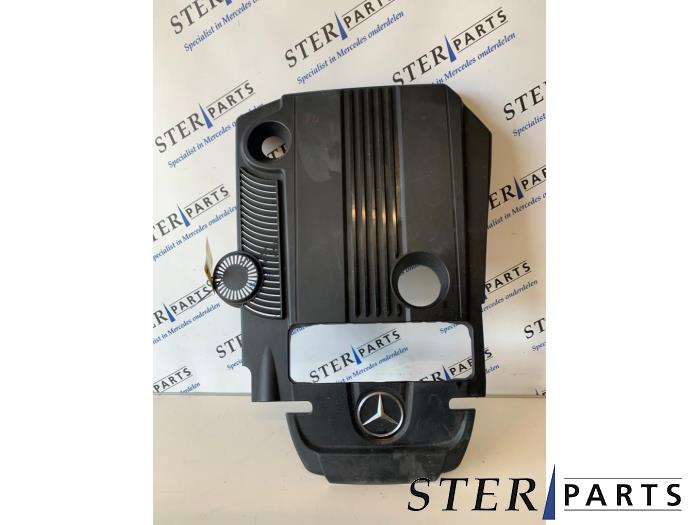 Gebrauchte Abdeckblech Motor Mercedes E (C207) E-200 CGI 16V BlueEfficiency Preis € 20,00 Margenregelung angeboten von Sterparts Mercedes specialist