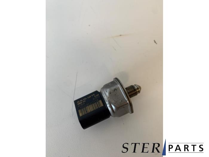 Begagnade Bränsletryckssensor Mercedes C (W204) 1.8 C-180 CGI 16V Pris € 39,95 Marginaltabell erbjuds av Sterparts Mercedes specialist