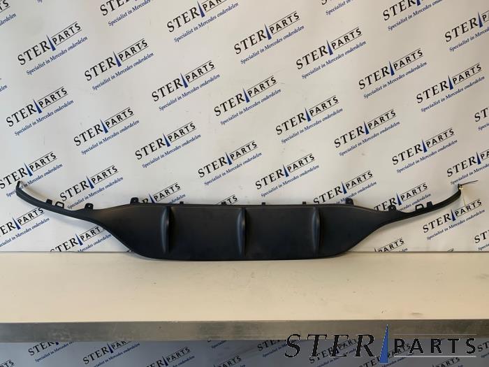 Nya Diffuser, bakre stötfångare Mercedes C (W205) C-180 1.6 16V Pris € 48,34 Inklusive moms erbjuds av Sterparts Mercedes specialist