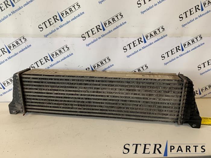 Usados Intercooler Mercedes Vito (639.6) 2.2 116 CDI 16V Euro 5 Precio € 59,90 IVA incluido ofrecido por Sterparts Mercedes specialist