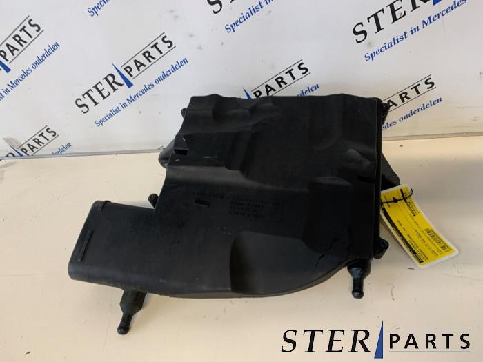 Gebrauchte Luftfiltergehäuse Mercedes CLS (C219) 320 CDI 24V Preis € 24,95 Margenregelung angeboten von Sterparts Mercedes specialist