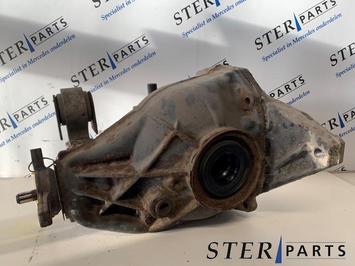 Gebrauchte Differential hinten Mercedes E (W212) E-220 CDI 16V BlueEfficiency Preis € 49,50 Margenregelung angeboten von Sterparts Mercedes specialist