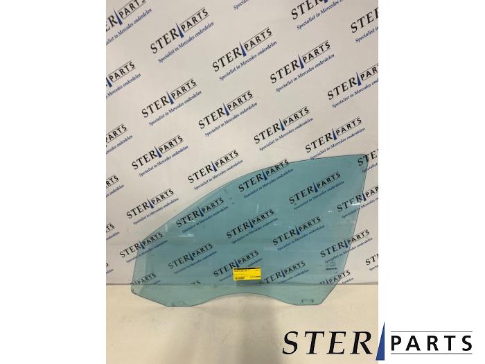Begagnade Dörrfönster, 4-dörrars, vänster fram Mercedes E (W211) 2.2 E-200 CDI 16V Pris € 34,95 Marginaltabell erbjuds av Sterparts Mercedes specialist