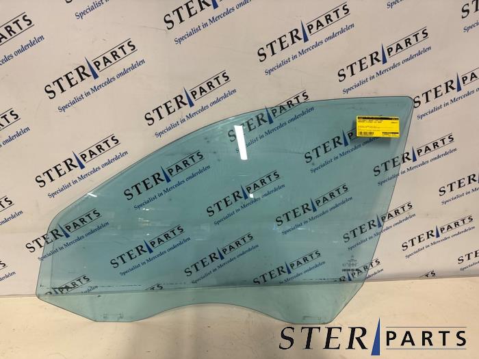 Begagnade Dörrfönster, 4-dörrars, vänster fram Mercedes E Combi (S211) 2.2 E-220 CDI 16V Pris € 34,95 Marginaltabell erbjuds av Sterparts Mercedes specialist