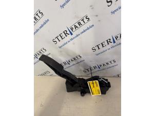Begagnade Gaspedal Mercedes B (W245) 2.0 B-200 16V Pris € 19,95 Marginaltabell erbjuds av Sterparts Mercedes specialist