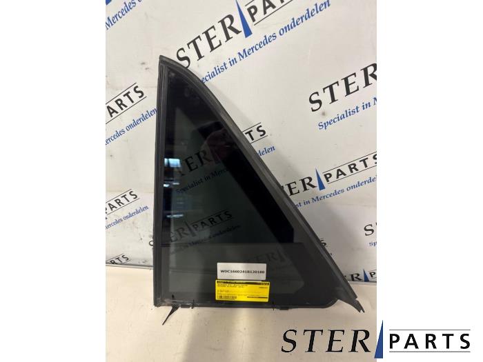 Usados Ventanilla triangular derecha detrás Mercedes ML III (166) 2.1 ML-250 CDI 16V BlueTEC 4-Matic Precio € 44,95 Norma de margen ofrecido por Sterparts Mercedes specialist