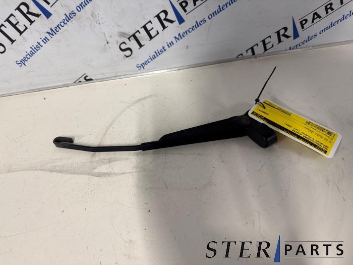 Genuine Mercedes-Benz E-Class W212 Rear Wiper Arm – OEM A2128201244, Direct Fit Replacement