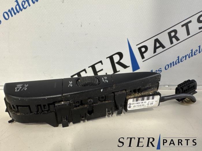 Używane Przelacznik Mercedes E Combi (S211) 3.2 E-320 CDI 24V Cena € 29,95 Procedura marży oferowane przez Sterparts Mercedes specialist