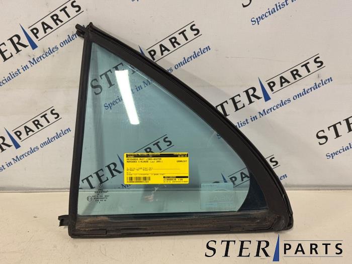 Usados Ventanilla triangular izquierda detrás Mercedes C (W203) 2.0 C-180 16V Precio € 24,95 Norma de margen ofrecido por Sterparts Mercedes specialist