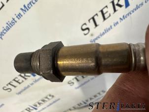 Lambda probe from a Mercedes-Benz C (W204) 2.2 C-220 CDI 16V BlueEFFICIENCY 2012